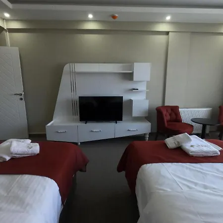 Apartment Cnr Airport *