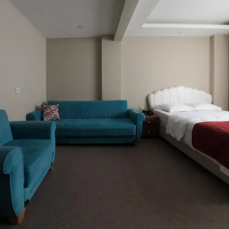 Cnr Airport Apartment *