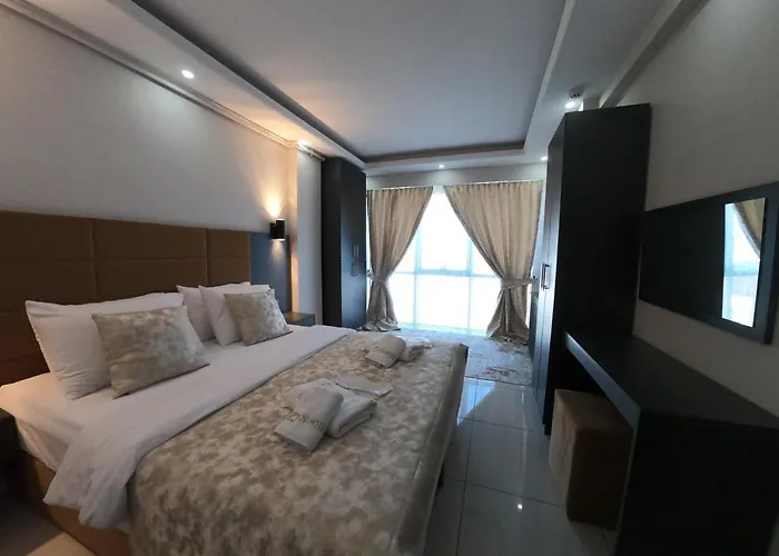 Cnr Airport Apartamento *